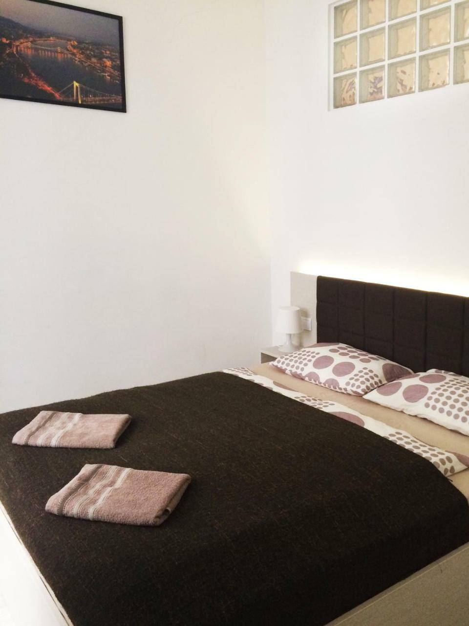 Zoom-Budapest Apartments Luaran gambar