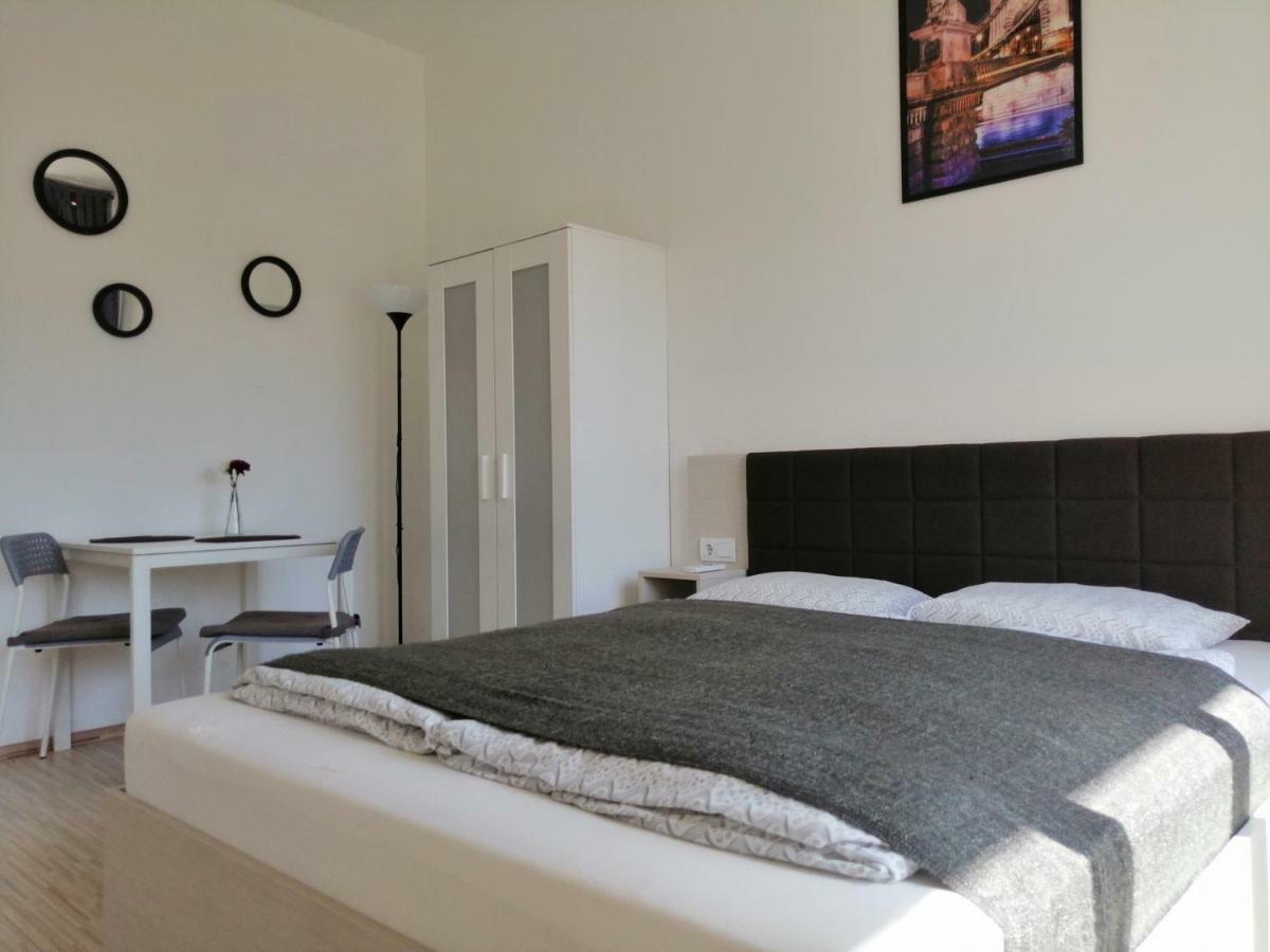 Zoom-Budapest Apartments Luaran gambar