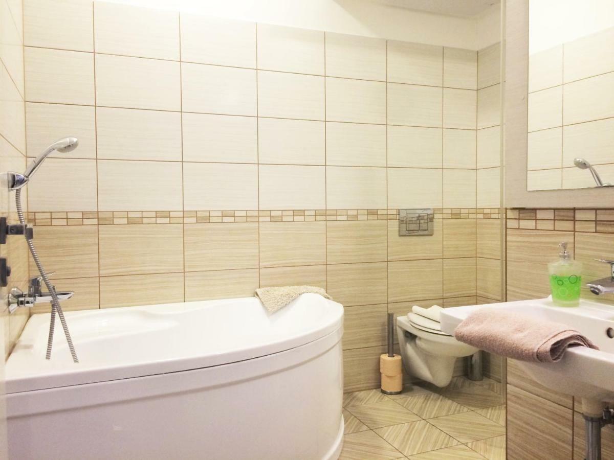 Zoom-Budapest Apartments Luaran gambar