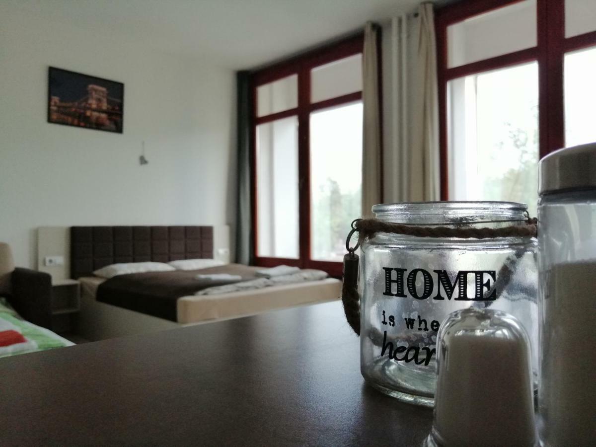 Zoom-Budapest Apartments Luaran gambar