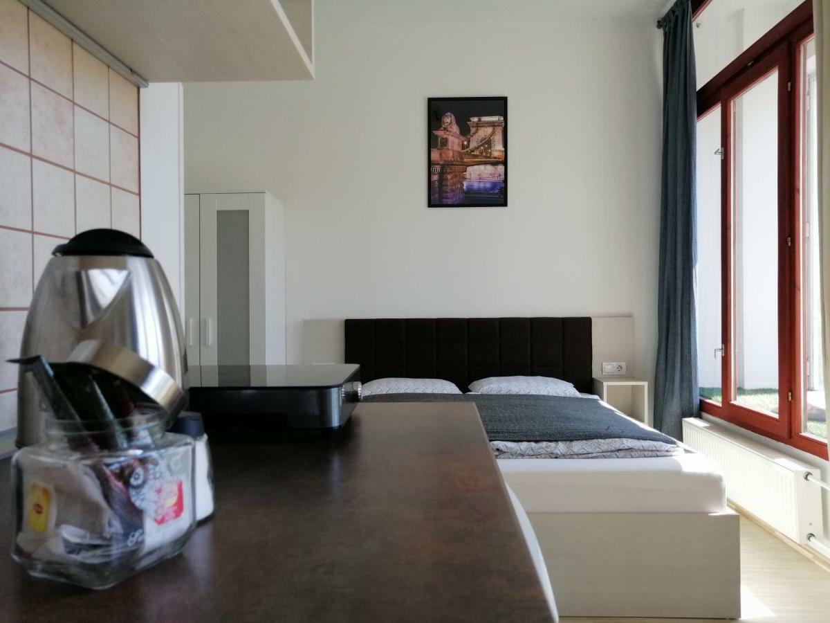 Zoom-Budapest Apartments Luaran gambar