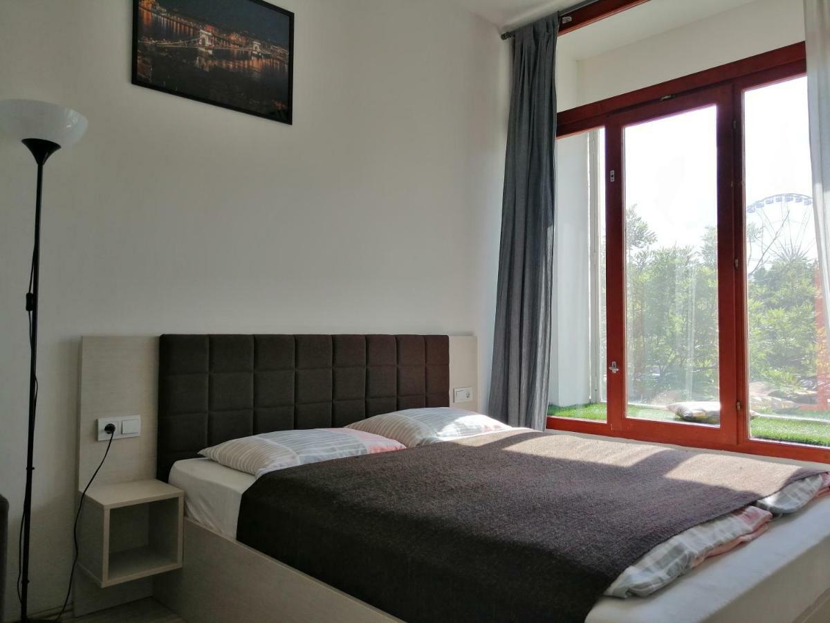 Zoom-Budapest Apartments Luaran gambar